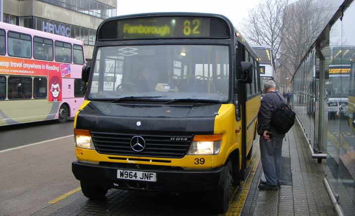 Fleet Buzz Mercedes Plaxton 39